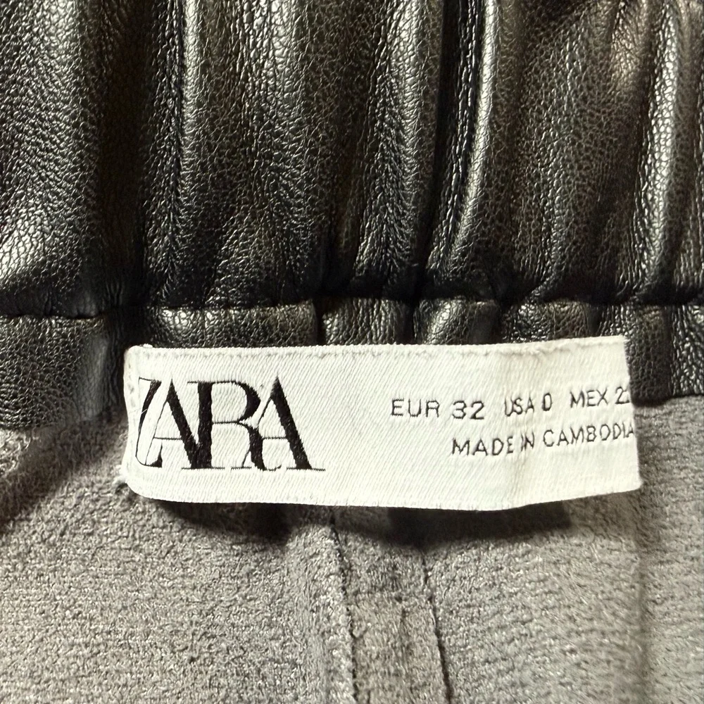 Zara Black Faux Leather Paperbag High Rise Size 0 XS